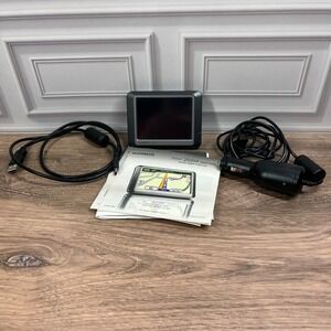 Garmin nüvi 260 Portable GPS Navigator 3.5" Gray Automotive Handheld Bundle